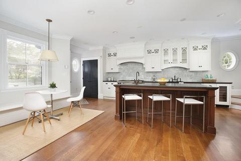 16 Harrison St, Brookline, MA 02446 photo 7
