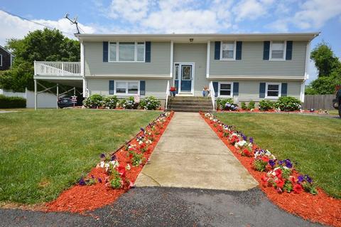 27 Taddy Ave, Warren, RI 02885 photo 1