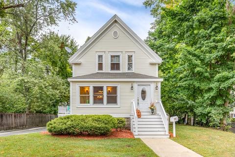 8 Morgan Park, Reading, MA 01867 photo 2