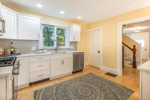 8 Morgan Park, Reading, MA 01867 photo 10