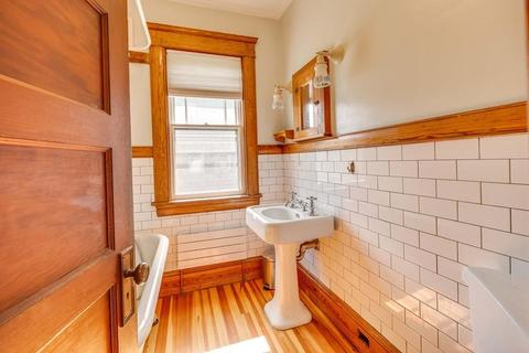 58 Holyoke St, Easthampton, MA 01027 photo 29