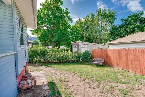 58 Holyoke St, Easthampton, MA 01027 photo 4