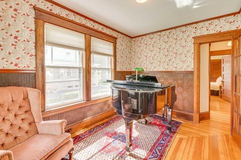 58 Holyoke St, Easthampton, MA 01027 photo 11