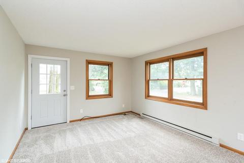 82 Fargo St, Springfield, MA 01119 photo 10