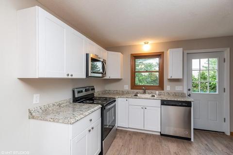 82 Fargo St, Springfield, MA 01119 photo 5