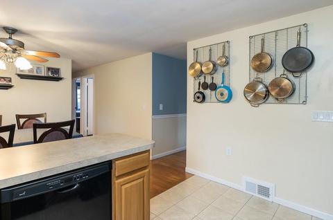 43 Briarcliff St, Springfield, MA 01128 photo 21