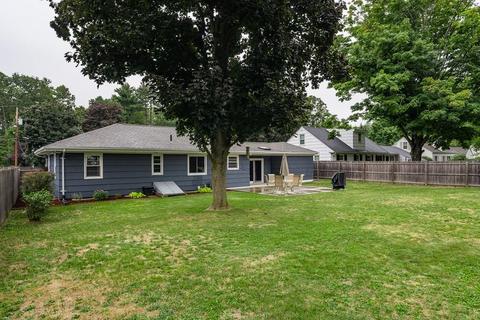 43 Briarcliff St, Springfield, MA 01128 photo 8