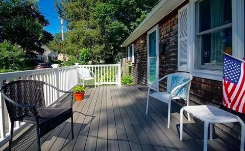 5 Vine St, Gloucester, MA 01930 photo 1