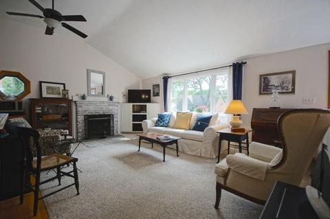 5 Vine St, Gloucester, MA 01930 photo 16