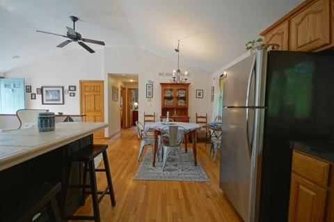 5 Vine St, Gloucester, MA 01930 photo 12