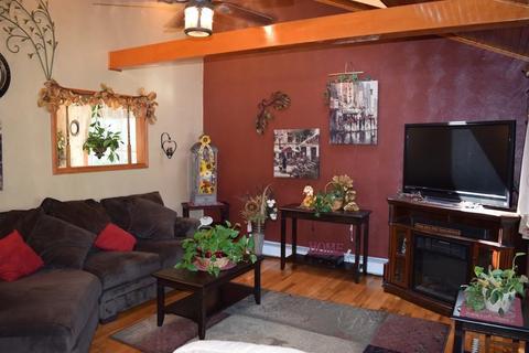 68 Maple St, Methuen, MA 01844 photo 3