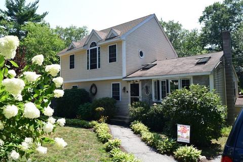 68 Maple St, Methuen, MA 01844 photo 1