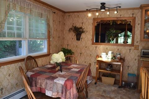 68 Maple St, Methuen, MA 01844 photo 8