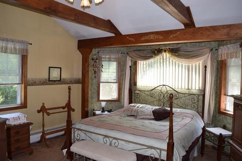 68 Maple St, Methuen, MA 01844 photo 14