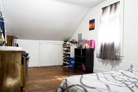 107 Ranney St, Springfield, MA 01108 photo 16
