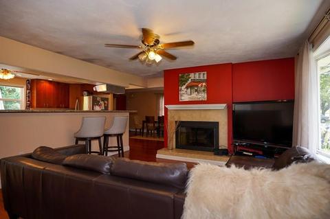 5 Rickey Dr, Maynard, MA 01754 photo 2