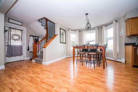 38 Wilcox St, Fall River, MA 02724 photo 11