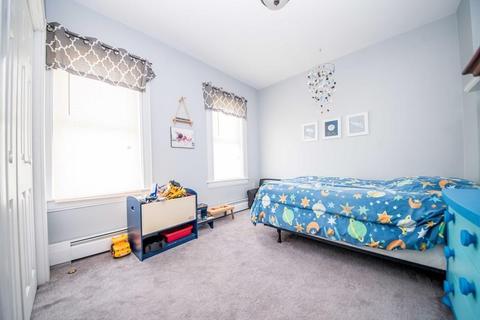 38 Wilcox St, Fall River, MA 02724 photo 25