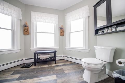 38 Wilcox St, Fall River, MA 02724 photo 22
