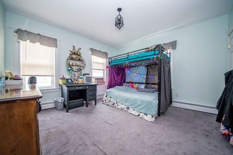 38 Wilcox St, Fall River, MA 02724 photo 27