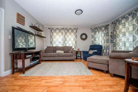 38 Wilcox St, Fall River, MA 02724 photo 10