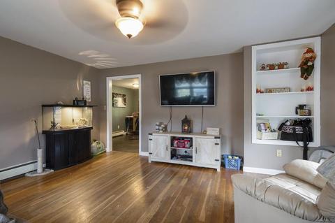 14 Raleigh Rd, Webster, MA 01570 photo 3