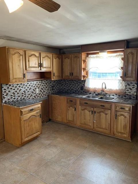 70 Mathieu Dr, Chicopee, MA 01020 photo 6