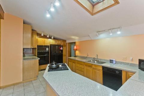 23 Brandon Ave, Springfield, MA 01119 photo 4