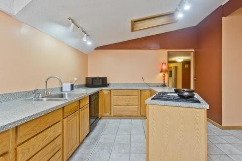 23 Brandon Ave, Springfield, MA 01119 photo 5