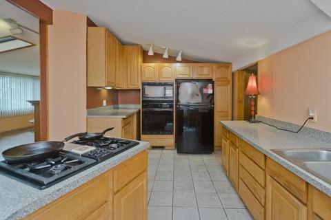 23 Brandon Ave, Springfield, MA 01119 photo 8