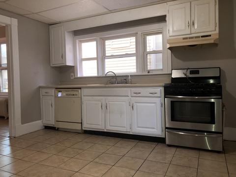 148 Euclid Ave, Springfield, MA 01108 photo 16