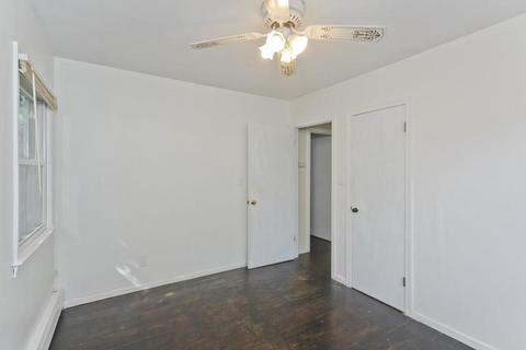 102 Melba St, Springfield, MA 01119 photo 15
