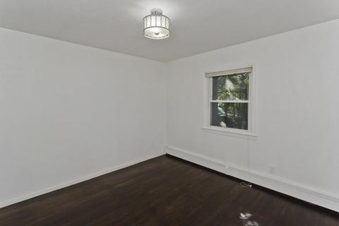 102 Melba St, Springfield, MA 01119 photo 21