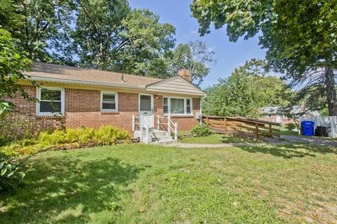 102 Melba St, Springfield, MA 01119 photo 2