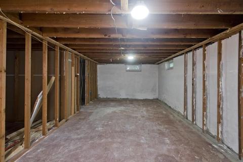 102 Melba St, Springfield, MA 01119 photo 40