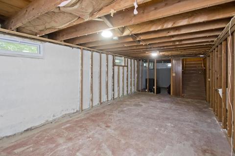 102 Melba St, Springfield, MA 01119 photo 41
