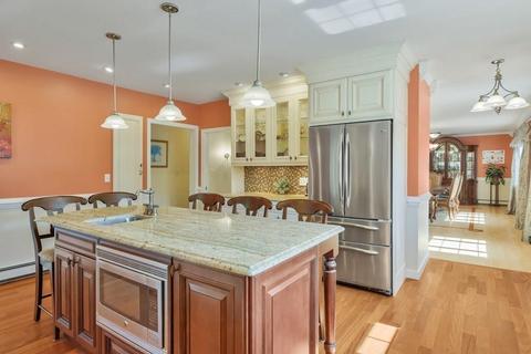 68 Monomoscoy Rd, Mashpee, MA 02649 photo 12