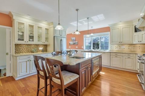 68 Monomoscoy Rd, Mashpee, MA 02649 photo 8