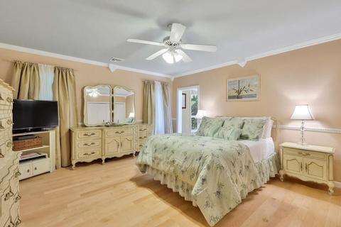 68 Monomoscoy Rd, Mashpee, MA 02649 photo 21