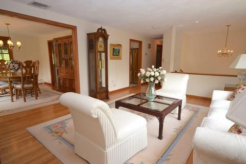 2 Cedar Hill Dr, Danvers, MA 01923 photo 11