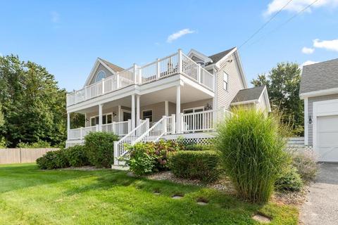 10 Wingaersheek Rd, Gloucester, MA 01930 photo 1