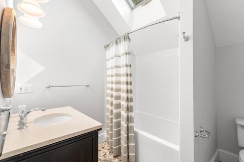 10 Wingaersheek Rd, Gloucester, MA 01930 photo 28