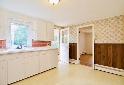 75 Macomber Ave, Springfield, MA 01119 photo 14