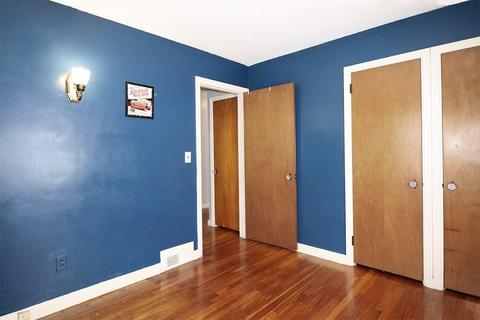 17 Overlook Dr, Springfield, MA 01118 photo 11
