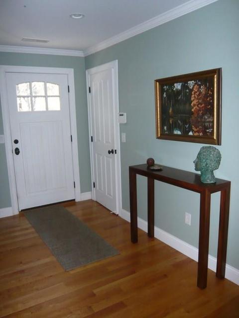 661 W Cherry St, Holyoke, MA 01040 photo 6