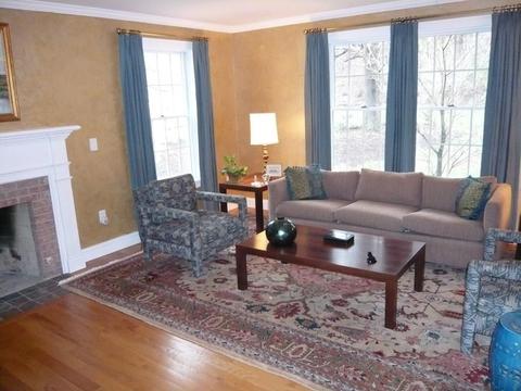 661 W Cherry St, Holyoke, MA 01040 photo 7
