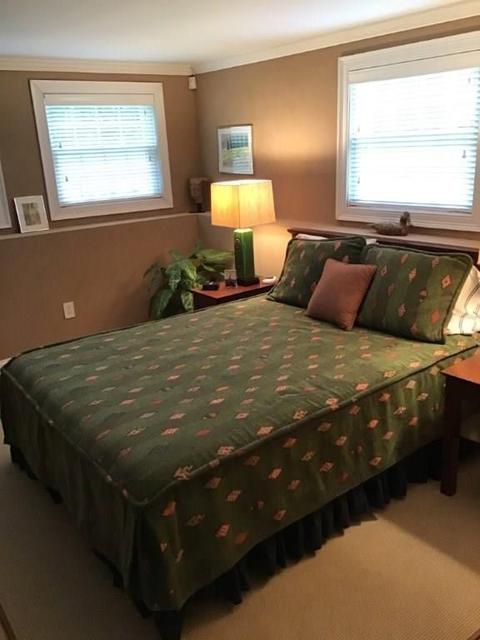 661 W Cherry St, Holyoke, MA 01040 photo 18
