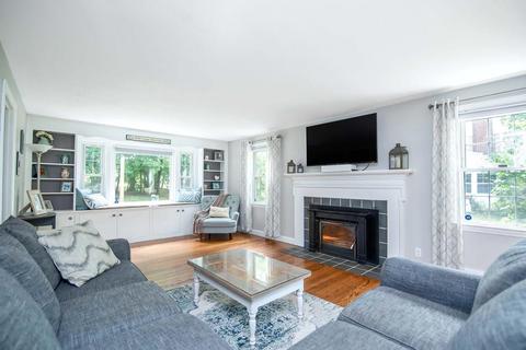 745 Plumtree Rd, Springfield, MA 01118 photo 14