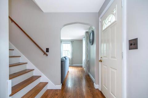 745 Plumtree Rd, Springfield, MA 01118 photo 18