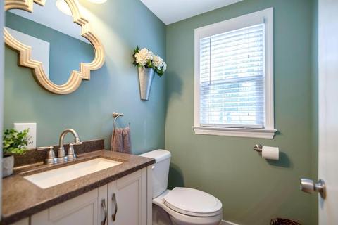 745 Plumtree Rd, Springfield, MA 01118 photo 28